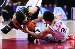 开云体育app-关于广东队再夺胜利，冲击榜首位置的信息