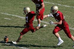 开云体育下载-西甲国家德比之夜，萨拉赫关键节点连续得分改写历史