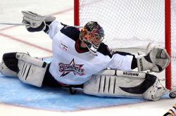 开云体育app-北欧寒流席卷绿茵场，瑞典强行终结加拿大，西甲国家德比前夜的全球足球变奏