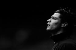 开云足球直播-暗夜中的独舞者，拉文在总决赛的寂静与轰鸣