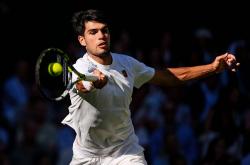 开云下载-包含美国网球队血洗法国网球队，克耶高斯关键制胜的词条