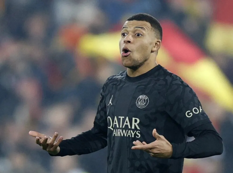 法国轻取罗马，姆巴佩爆发神勇