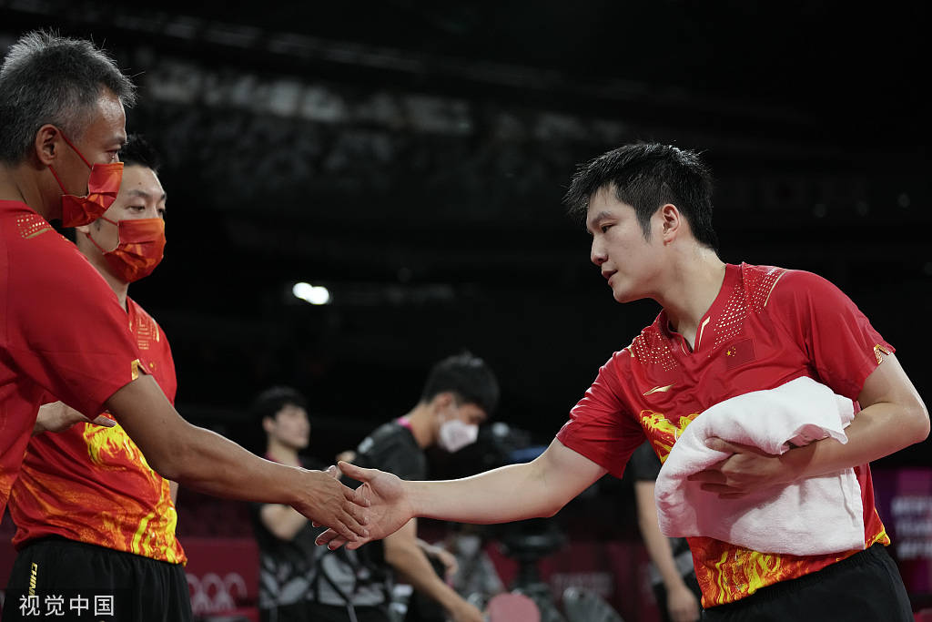 韩国队横扫英格兰队，许昕扛起全队