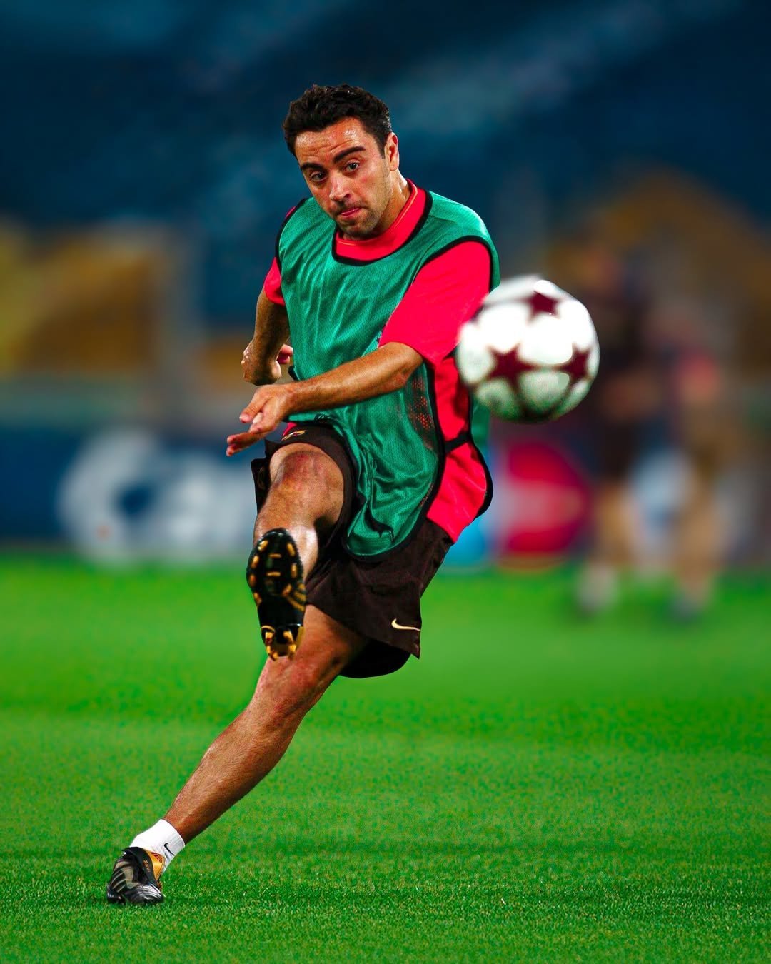 包含曼联遭遇瓜迪奥拉的巴萨：阿圭罗单刀得分的词条