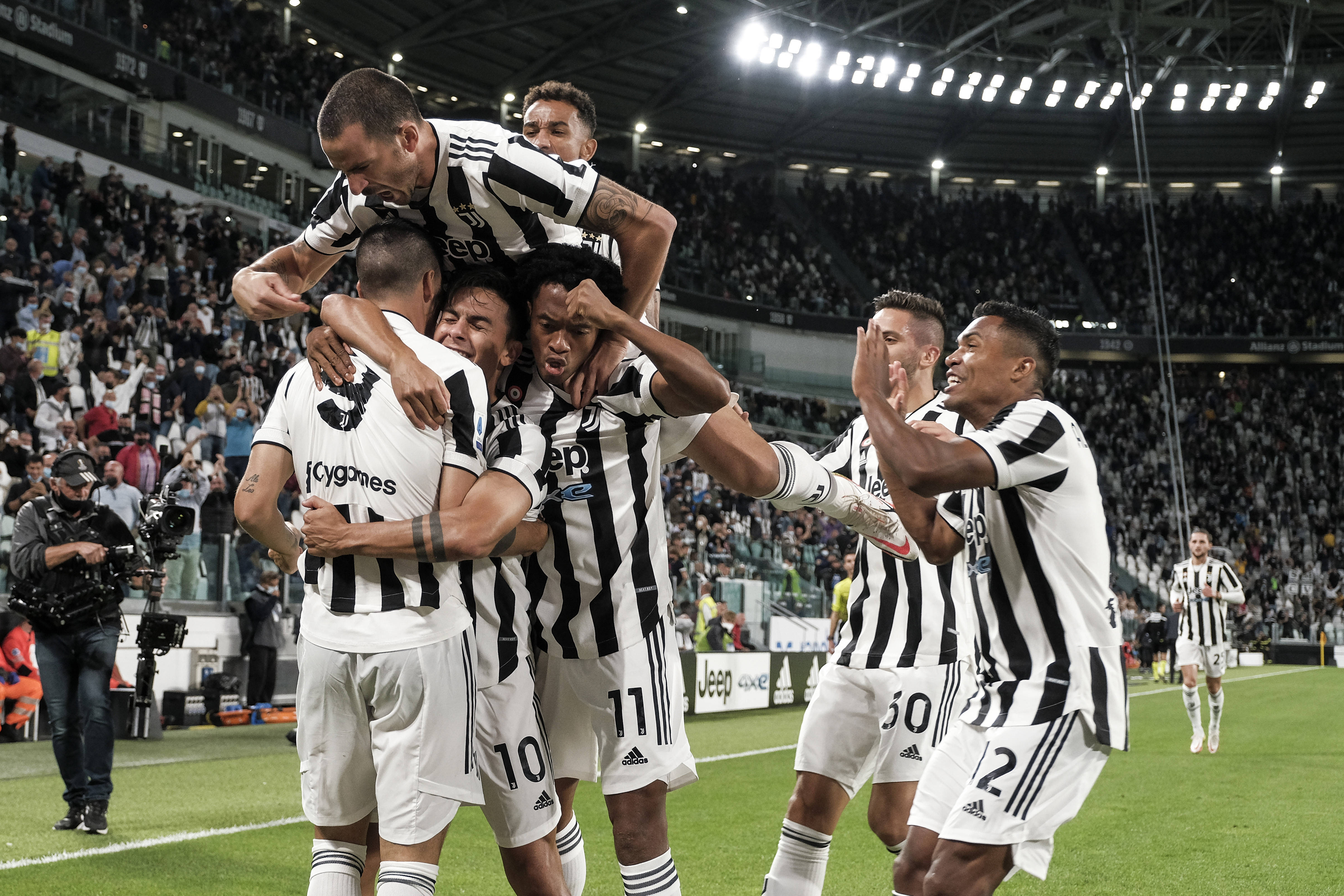 尤文图斯客场告捷尤文图斯不可阻挡的简单介绍