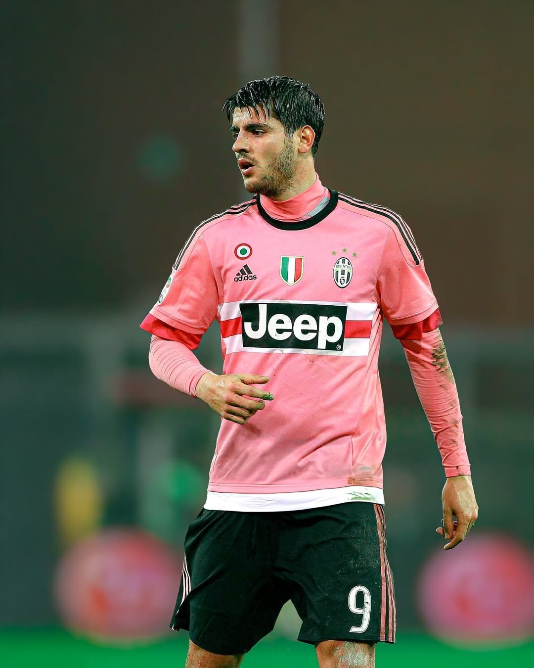 包含尤文图斯士气高昂，备战决赛的词条