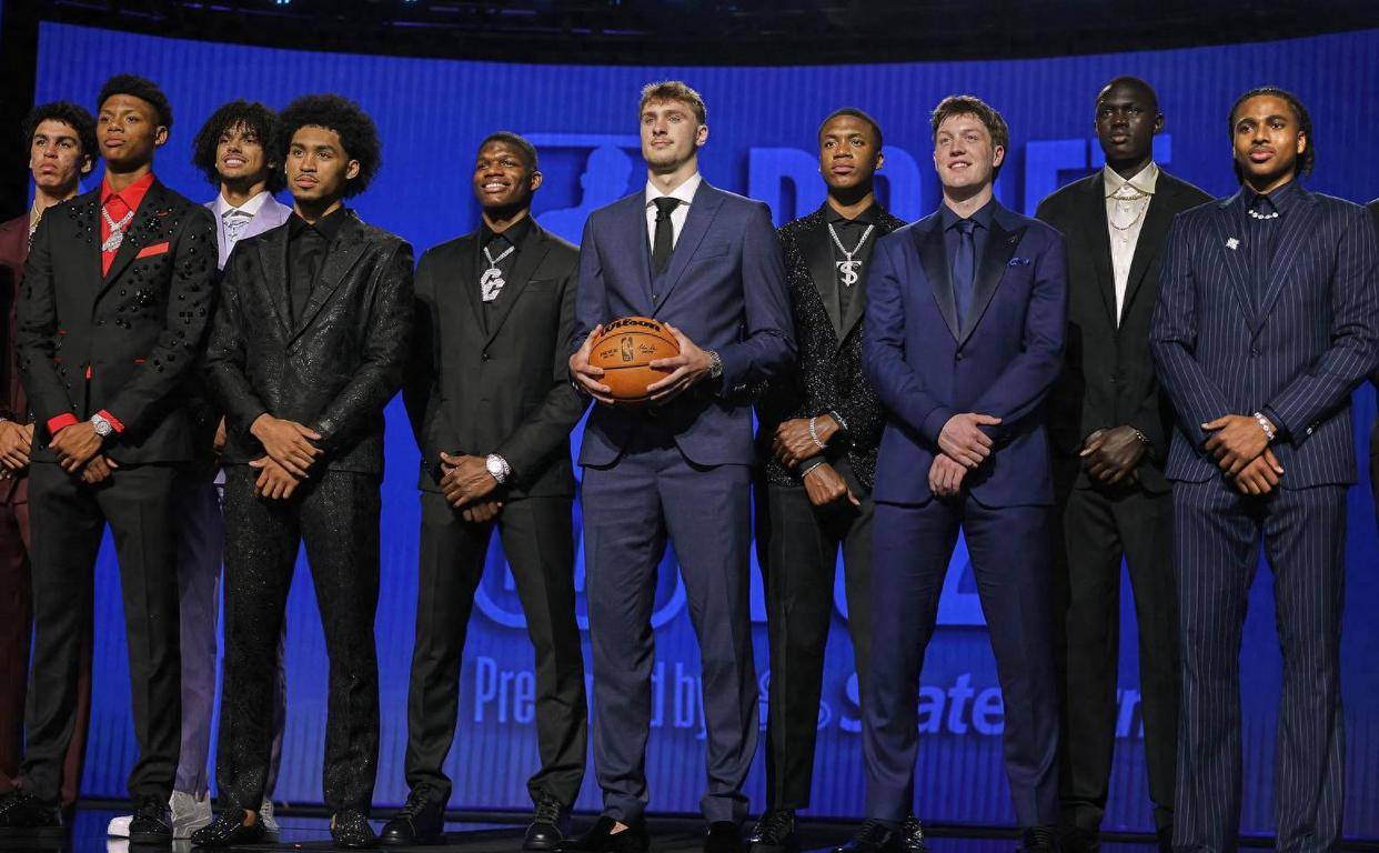 NBA选秀状元之争拉开序幕