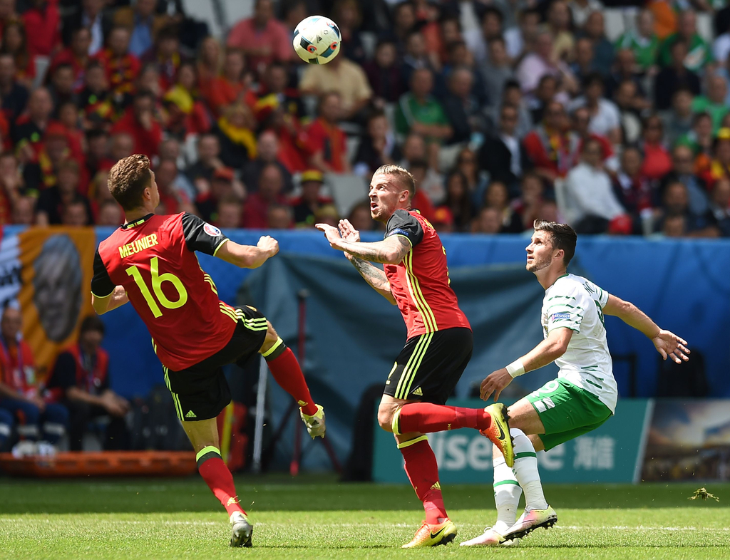 比利时队战胜爱尔兰，继续领跑的简单介绍